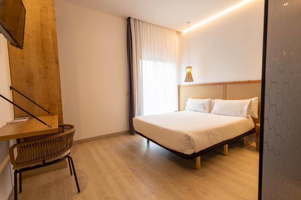 Play Hotel Ibiza - Adults Only エクステリア 写真